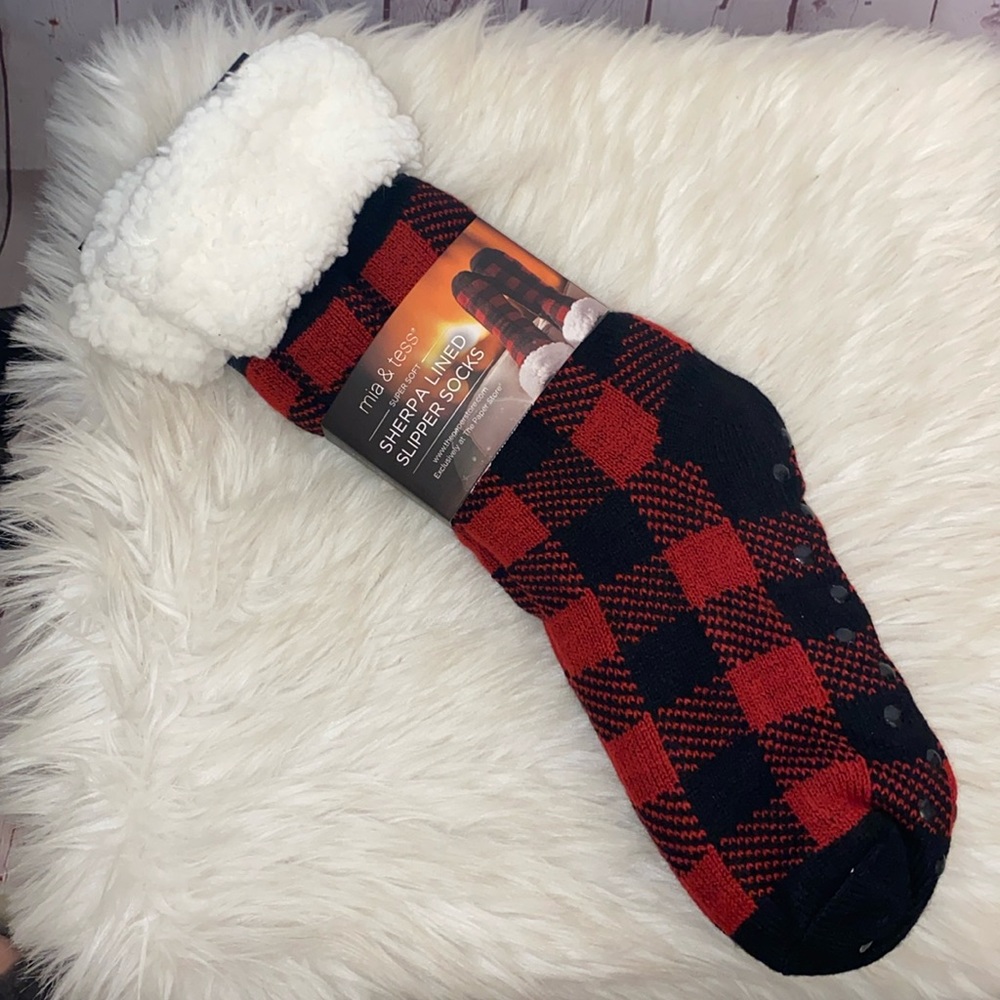 Mia & Tess Sherpa Lined Slipper Socks
